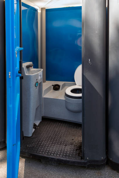 Portable Toilet Options We Offer in Morganfield, KY